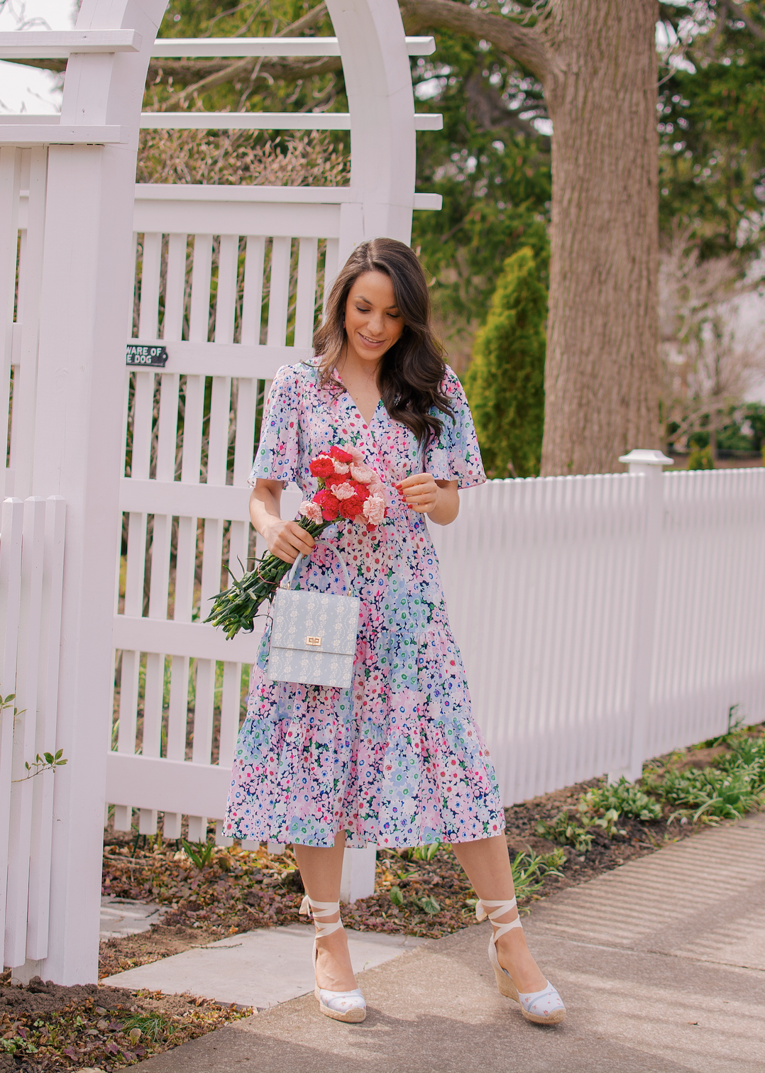 Floral Details For Spring | The Pink Brunette | Neely & Chloe | Kate Spade Dress | Margaux NY 