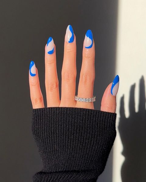 blue nails, blue nails acrylic, blue nails short, blue nails ideas, blue nails with design, blue nails inspiration, blue nails aesthetic, blue nails almond shape, blue nail art, blue nail art designs, blue nail ideas short, swirl nails, swirl nails blue, swirl nails almond, abstract nails