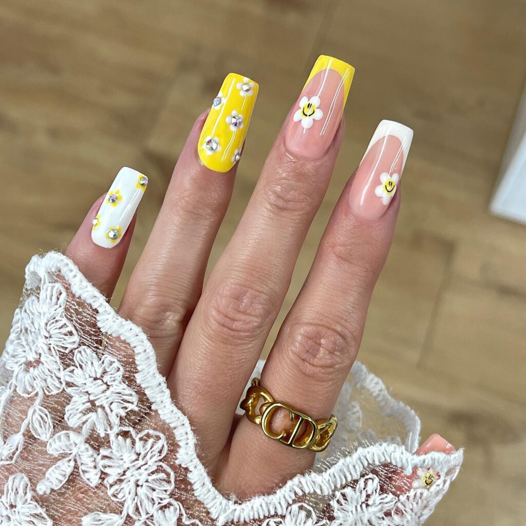 yellow nails, yellow nails design, yellow nails acrylic, yellow nails short, yellow nails with flowers, yellow nails acrylic coffin long, yellow nails ideas, yellow nail art, yellow nail art summer, yellow nail ideas, yellow nail ideas summer, daisy nails, smiley face nails