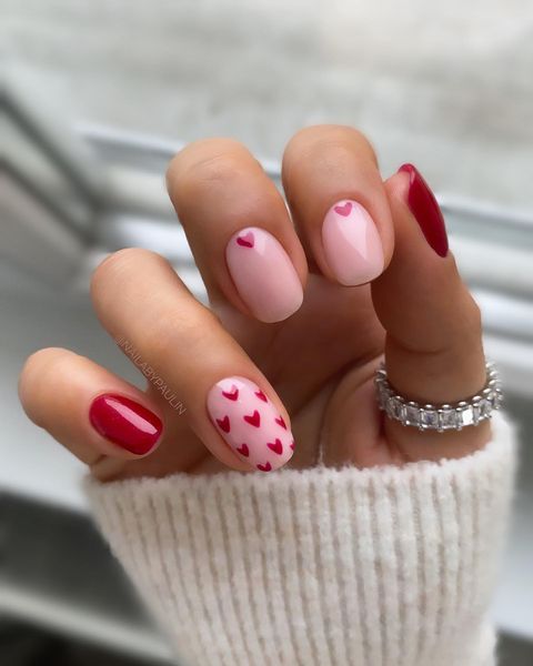 heart nails, heart nails acrylic, heart nails designs, heart nails short, heat nails art, heart nail designs, heart nail ideas, heart nail art, valentines day nails, valentines day nails designs, heart nails red