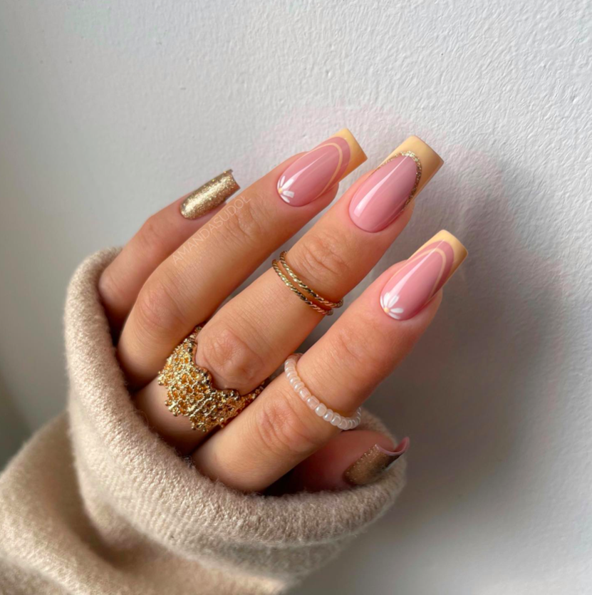 Nail Designs Yellow and White, white nails, yellow nails, white and yellow nails, yellow and white nails, white and yellow nails ideas, white and yellow nails acrylic, white and yellow nails design, yellow and white nails acrylic, yellow and white nails designs